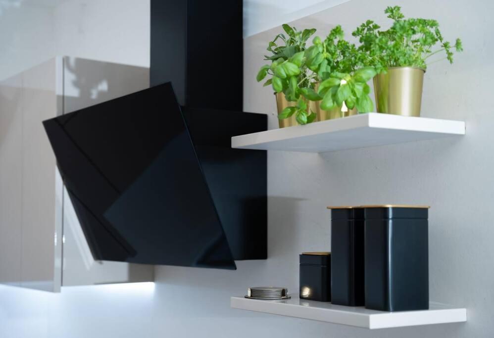 Capsula Luxury Apartment Umag Exterior foto